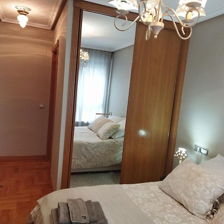 Centrico Apartamento Oviedo Parking Y Wifi Gratuitos Admite Mascotas Zewnętrze zdjęcie