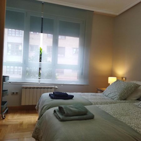Centrico Apartamento Oviedo Parking Y Wifi Gratuitos Admite Mascotas Zewnętrze zdjęcie