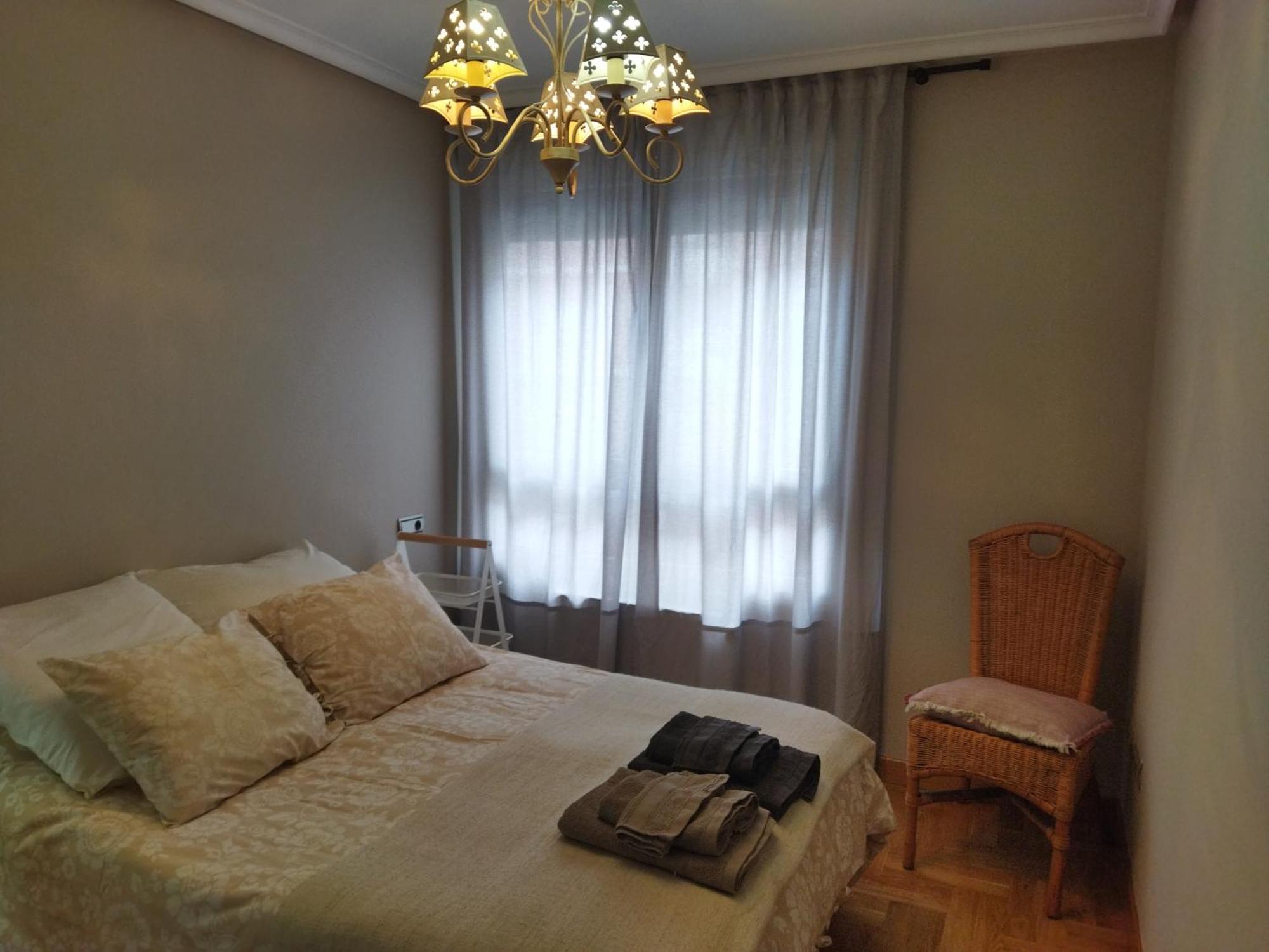 Centrico Apartamento Oviedo Parking Y Wifi Gratuitos Admite Mascotas Zewnętrze zdjęcie